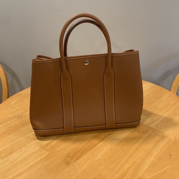 Brown leather satchel - Picture 4 of 4